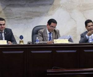 Las modificaciones se llevaron a cabo debido a errores que se cometieron en palabras, números o confusiones en instituciones y disposiciones de otras leyes.