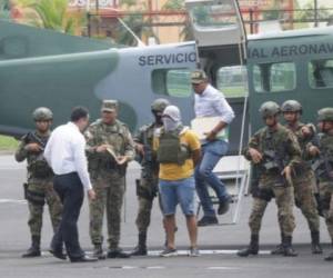 El hombre, identificado como Arnulfo Molina Zapata, fue arrestado en la localidad de Puerto Obaldía, fronteriza con Colombia. Foto: Laestrella.com.pa