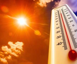 Las autoridades alertaron sobre la continuidad del humo en el ambiente, principalmente durante la madrugada y primeras horas de la mañana.
