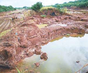 En La Lima, El Progreso, San Manuel y Villanueva ya se ejecutan varios proyectos de rehabilitación vial y de atención a los daños que dejaron las lluvias provocadas por el huracán Julia.