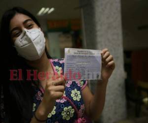 Las primeras vacunas llegaron ayer a 10 hospitales del país. Foto: Jonhy Magallanes/EL HERALDO.