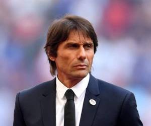 La junta directiva del Real Madrid ya envió una oferta el técnico italiano, Antonio Conte. Foto:@Radioestadio en Twitter