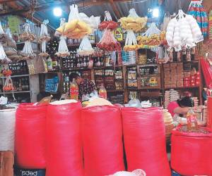 El grano amarillo subió un cuatro por ciento en comparación con la semana pasada. Los frijoles siguen incrementando su valor.