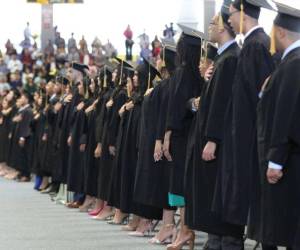 Con las graduaciones de este sábado la máxima casa de estudios estaría entregando este año más de 5,500 nuevos profesionales al país.