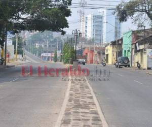 Desolada luce la calle que cada primero de mayo se utiliza para conmemorar el Día del Trabajo en Honduras. Foto: Marvin Salgado/EL HERALDO.