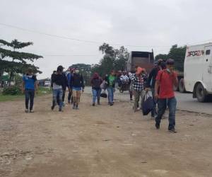 Los compatriotas emprendieron el viaje durante la madrugada de este jueves. Foto: Cortesía Allan Bu.