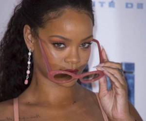 Con la fotografía, Rihanna dejó a muchos suspirando con su belleza y sensualidad. Foto: Instagram