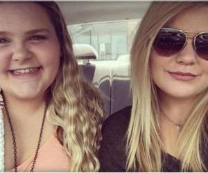 Ellas fueron las jóvenes asesinadas por su madre Madison Sheats, de 17 y Taylor Sheats, de 22 años.