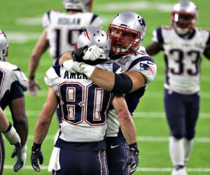 En un magistral trabajo del quarterback Tom Brady, los Pats ganaron por quinta vez en Vince Lombardi. Foto: Agencia AFP / El Heraldo.