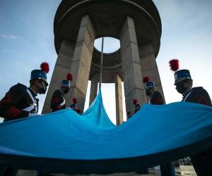 El incidente ocurrió el jueves anterior durante la conmemoración del Día de la Bandera Nacional.