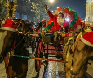 Ambiente navideño característico de esta época del año que evoca la tradición, celebración y la atmósfera propia de la temporada.