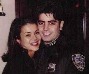 Sergio en la época que era Detective del Precinto 46 del Bronx. En el 2000 pasó a ser Bombero. Foto Infobae