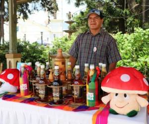 Los vinos de arrayán, jaboticaba, papa y nance deleitarán su paladar si visita La Esperanza, Intibucá. Fotos y vídeo: Eduard Rodríguez/EL HERALDO