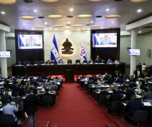 La petición surge como un mecanismo de contingencia para salvaguardar la estabilidad de la institución.