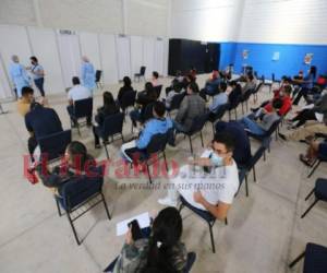 Los pacientes que ingresan a los centros de triaje y son referidos a un hospital, son trasladados en ambulancias gestionadas por médicos.