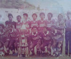 Una imagen del recuerdo. El Vida campeón de 1983.