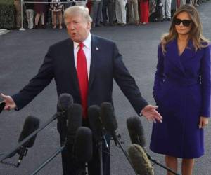 Donald Trump junto a su esposa Melania. Foto AFP