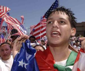 Se estima que unos 11 millones de personas viven indocumentadas en Estados Unidos, la mayoría mexicanos.