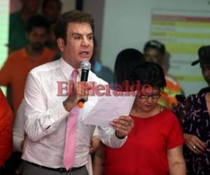 El candidato de la Alianza Salvador Nasralla pide ahora el conteo de 18,000 actas electorales.