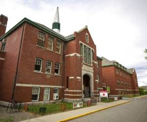 La que fuera la Escuela Internado para Indí­genas Kamloops, en Kamloops, Columbia Británica, Canadá. Foto: AP