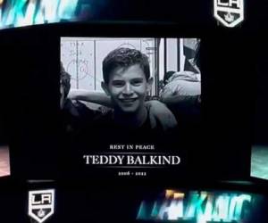 En la última jornada de la NHL se realizó un homenaje al joven de 16 años que soñaba con ser una estrella del hockey sobre hielo. Foto: Cortesía