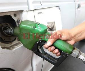 Todos los derivados del combustible no subirán de precio. Foto EL HERALDO