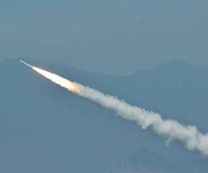 Los cohetes fueron lanzados desde Crimea, península anexada en 2014 por Moscú.