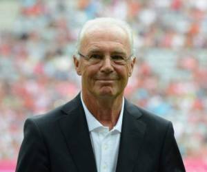 El 'Kaiser' Franz Beckenbauer estará como invitado especial en el partido del Bayern por la Bundesliga. Foto AFP