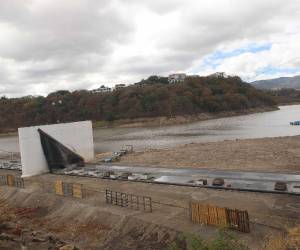 La represa La Concepción, principal reservorio de Tegucigalpa, mantiene un 67 % de su capacidad antes del inicio de la temporada seca.