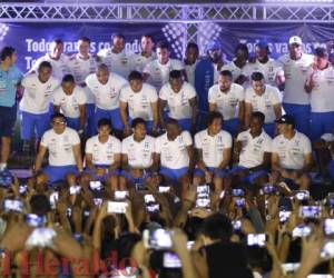 Los jugadores y el cuerpo técnico de la Selección de Honduras en Choloma. (Fotos: Delmer Martínez / Grupo Opsa)