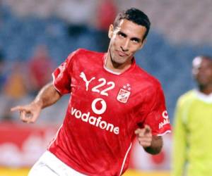 Mohamed Aboutrika juega en el equipo cairota Al-Ahly y en la selección nacional de Egipto (Foto: Internet)