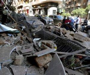 Panorama de una calle después de una enorme explosión en Beirut, Líbano, el martes 5 de agosto de 2020. Foto: AP