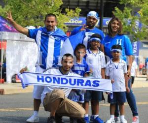 Familias completas se dieron cita al Red Bull Arena de Nueva Jersey para arropar a la Selección Nacional de Honduras en su debut en la Copa Oro ante Costa Rica. (Fotos: Ronal Aceituno / Grupo Opsa)