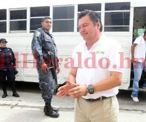 Con el pago de 15,920 lempiras, Henry Gómez conmutó la pena mínima que recibió de cuatro años y seis meses de prisión por estar involucrado en el saqueo al IHSS, foto: El Heraldo.