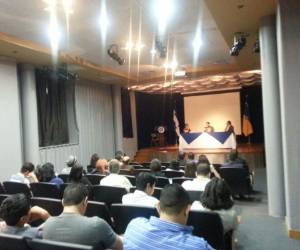 Con la participación de expertos en informática y emprendedores se busca desarrollar el denominado Hackathon.