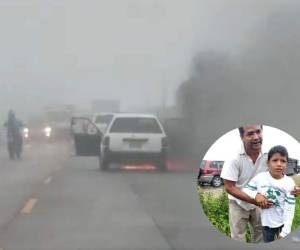 Imagen del taxi que se incendió a la altura del Tizatillo. Foto: cortesía.