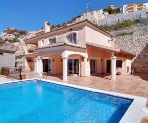 La casa fue comprada por las celebridades por 3.5 millones de euros en Mallorca, España. Foto: Zeleb.cl