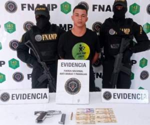 El detenido fue identificado como José Moroni Rodríguez Andino (23) conocido en el mundo criminal con el alias de 'Asesino'.