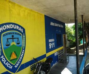 Las autoridades policiales informaron que la forma más rápida de aprobar una solicitud de apertura de posta policial es que un ciudadano preste un domicilio ya acondicionado con dormitorios para hombres y mujeres, sanitarios y líneas telefónicas.