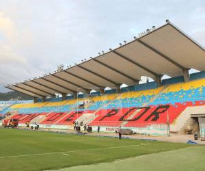 La nueva administración de Condepor anunció que pintará las sillas del sector de Somra Centro.