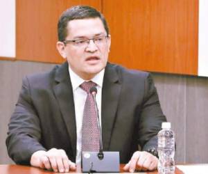 Daniel Arturo Sibrián, fiscal adjunto de Honduras, dijo que procederán legalmente si no reciben la documentación de los hospitales móviles.