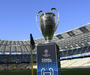 Vista del trofeo antes de la final de la Liga de Campeones de la UEFA entre el Liverpool y el Real Madrid en el Estadio Olímpico de Kiev, Ucrania. Foto AFP