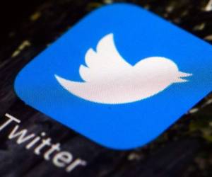 Twitter presentó fallas en varias partes del mundo. 'Ocurrió un problema técnico', decía un mensaje de la plataforma al intentar acceder. Foto: Agencia AP.