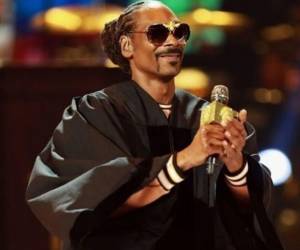 Snoop Dogg, de 50 años, se presentará el domingo junto a las estrellas del rap Dr. Dre, Mary J. Blige, Eminem y Kendrick Lamar en el cotizado espectáculo de medio tiempo del Super Bowl.