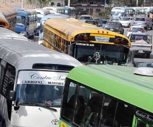 Unidades de transporte no prestarán el servicio a nivel nacional a causa del paro nacional convocado por sus dirigentes este jueves.