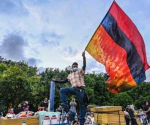 Mientras la fiscalía ha dado cuenta de esos 21 homicidios, al menos 61 personas han muerto desde que se iniciaron las protestas, según autoridades y la Defensoría del Pueblo (ombudsman). Foto: AFP