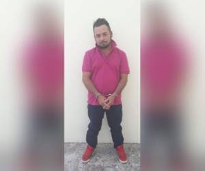 El detenido responde al nombre de Nelson Diario Méndez Zelaya, de 41 años y originario de El Rosario, Olancho, oriente de Honduras. Fue capturado en la capital este viernes y sospechan que forman parte de los 'Mito Padilla'.