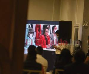 La presidenta de Honduras, Xiomara Castro, lideró la reunión del Partido Libre para elegir al nuevo titular del Poder Legislativo. Foto: Efraín Salgado | EL HERALDO.