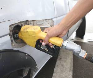 Los hondureños volverán a sufrir este lunes otro aumento.