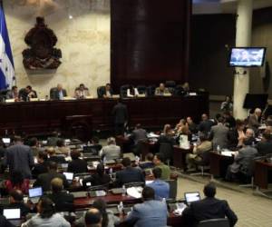 Es casi seguro que habrá cambios en la directiva del Congreso Nacional.